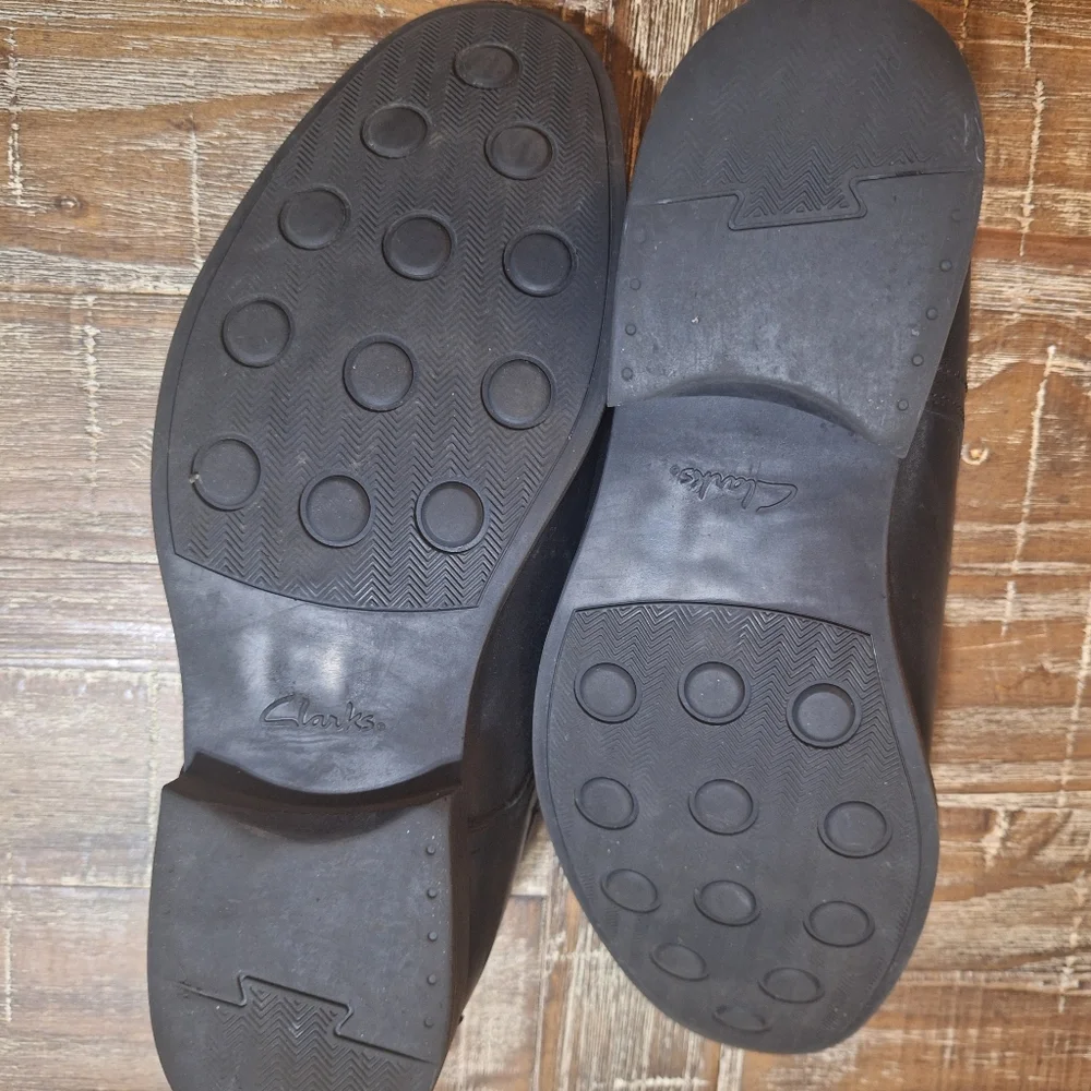Clark's Collection Men’s Size 9.5 Shoes Black‎ Leather Extreme Comfort SlipOn